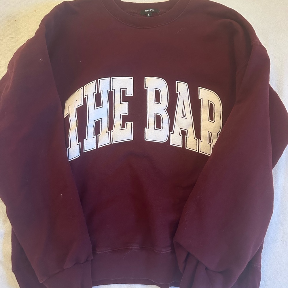 The Bar Women’s Maroon Sweatshirt size L